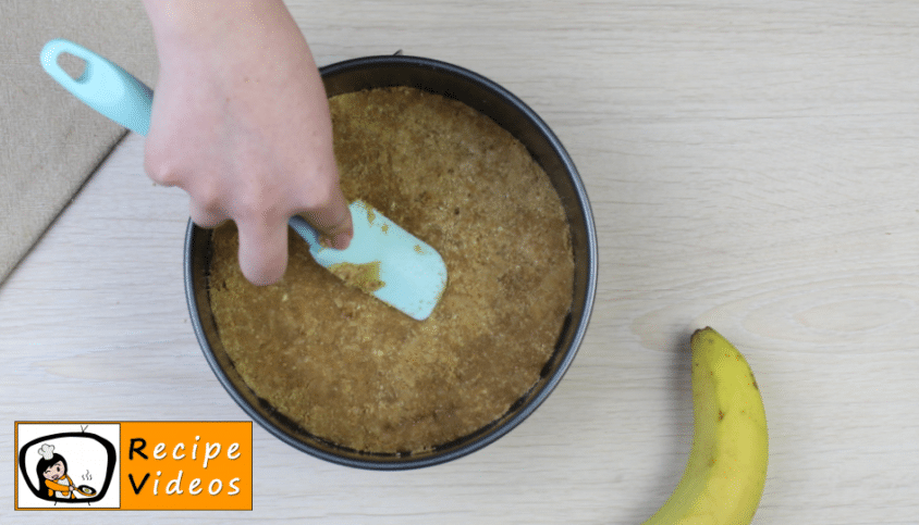 Banana yogurt cake recipe, how to make Banana yogurt cake step 2