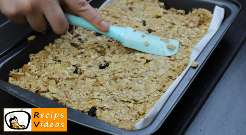 Homemade granola bars recipe, how to make Homemade granola bars step 7