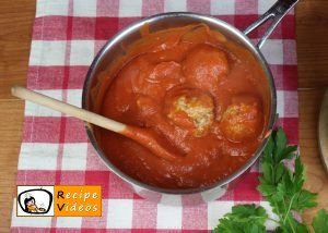 Meatballs with tomato sauce recipe, how to make Meatballs with tomato sauce step 9