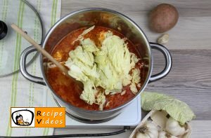 Savoy cabbage and frankfurter soup recipe, how to make Savoy cabbage and frankfurter soup step 5