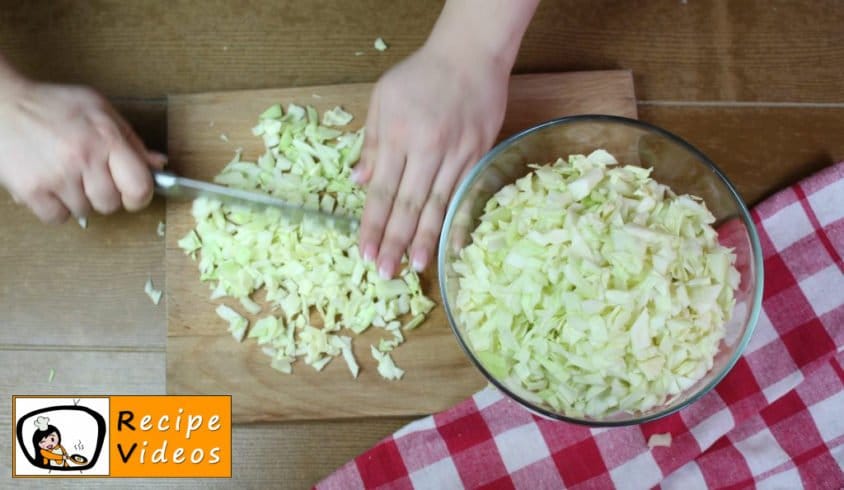 Simple cabbage and noodles recipe, how to make Simple cabbage and noodles step 1