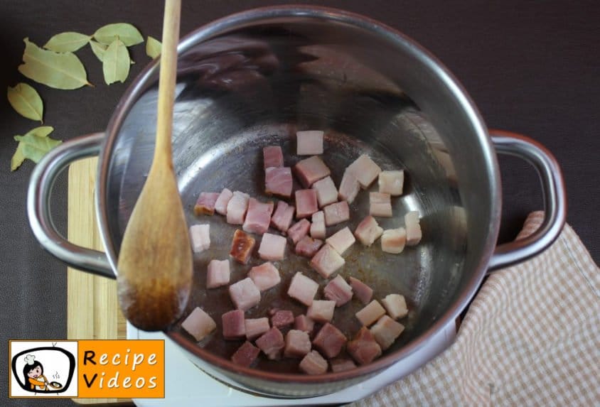Szegedin goulash recipe, how to make Szegedin goulash step 1