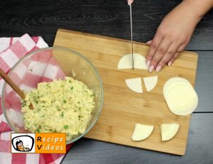 Cheese-filled potato medallions recipe, how to make Cheese-filled potato medallions step 4