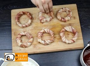 Onion rings wrapped in bacon recipe, how to make Onion rings wrapped in bacon step 4