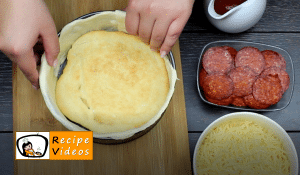 Scalloped mini pizza recipe, how to make Scalloped mini pizza step 3