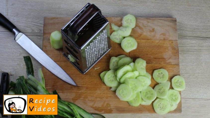 Cucumber salad with vinegar and oil recipe, how to make Cucumber salad with vinegar and oil step 1