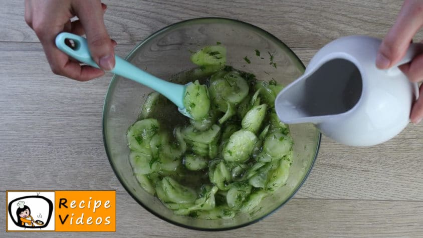 Cucumber salad with vinegar and oil recipe, how to make Cucumber salad with vinegar and oil step 4