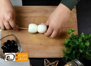 Egg snowmen recipe, how to make Egg snowmen step 1