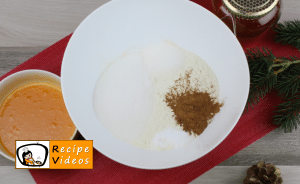 Honey macaron recipe, how to make Honey macaron step 2