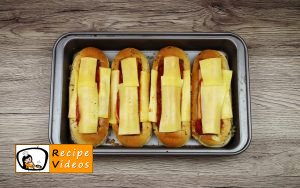 Hot dog with Bolognese sauce recipe, how to make Hot dog with Bolognese sauce step 7