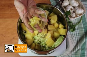 Savoy Cabbage With Potatoes recipe, how to make Savoy Cabbage With Potatoes step 3